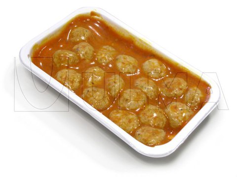 Упаковка мясных фрикаделек в скин на трейсилере