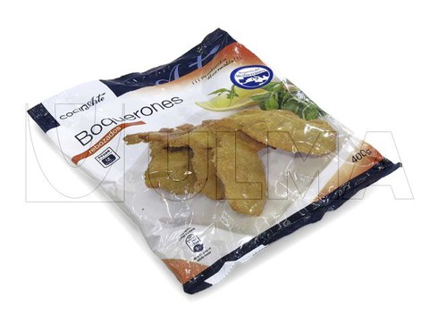 Упаковка анчоусов в панировке на вертикальной машине