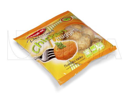 Упаковка куриных наггетсов на вертикальной машине