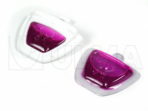 Упаковка освежителя воздуха в жёсткую плёнку на блистере