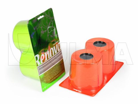 Упаковка рулонов туалетной бумаги на блистере