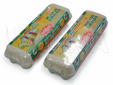 Упаковка картонных лотков с яйцами в плёнку на флоу-паке