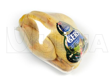 Упаковка целой курицы в барьерную термоусадочную пленку на флоупаке