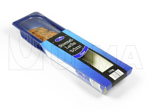 Упаковка готового лосося на термоформере