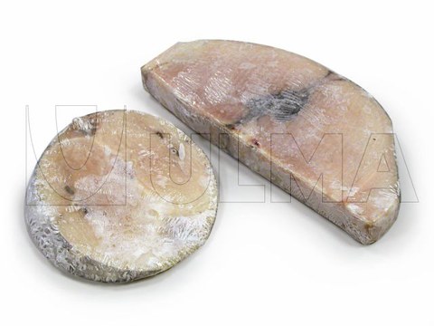 Упаковка мороженой рыбы на флоупаке