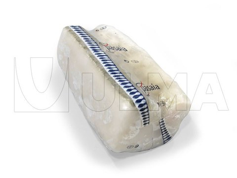 Упаковка замороженной рыбы на флоупаке